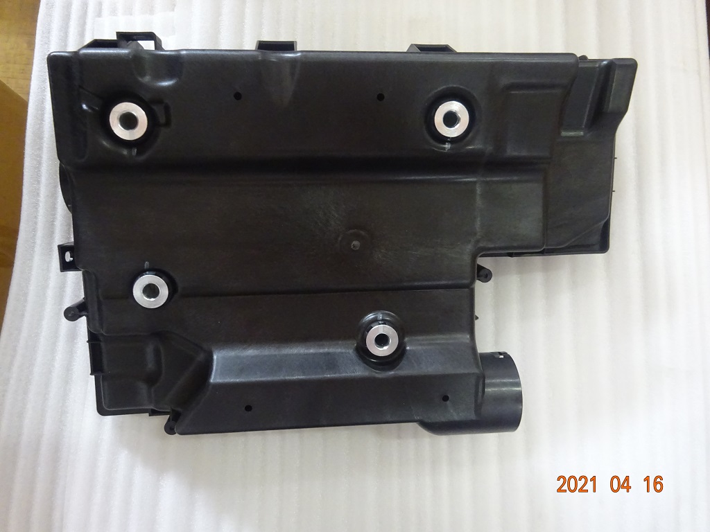 Air filter assembly ·